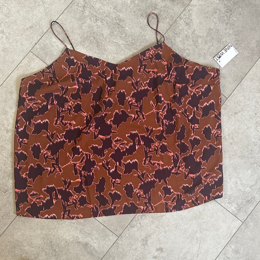 3/$20 bundle deal!!!!! Nine West Camisole in Brown and Pink Abstract‎ Print